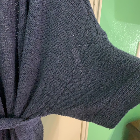 UGG wrap around sweater - Picture 4 of 6